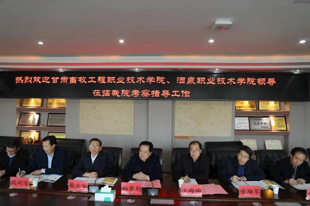 706d5a8eb97f4aa6b644e58bcf905a14.jpg 706d5a8eb97f4aa6b644e58bcf905a14.jpg